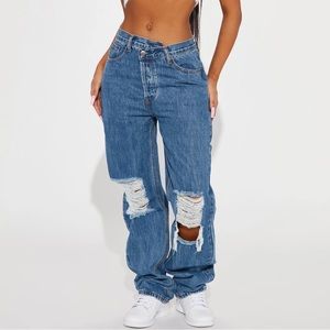 Fashion Nova Crossover Straight Leg Jeans NEW
